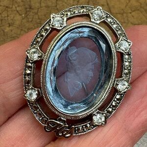 Elegant Silver Cameo Brooch